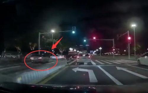 珠海车祸最新爆料,悲剧现场细节曝光,事故原因引关注